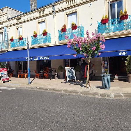 Cafe De Paris Hotel Lesparre-Medoc Exterior photo